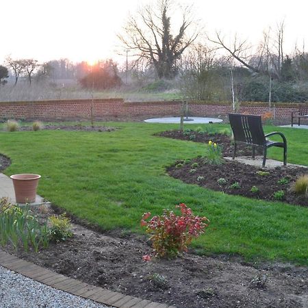Wortwell Hall Barn Ngoại thất bức ảnh